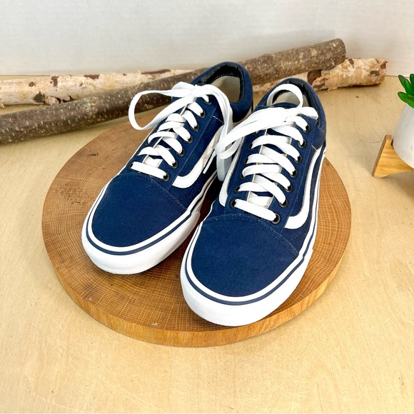 Vans Old Skool Classic Navy & White Low-Top Canvas Sneakers 7.5 Men / 9 Women - Picture 7 of 15